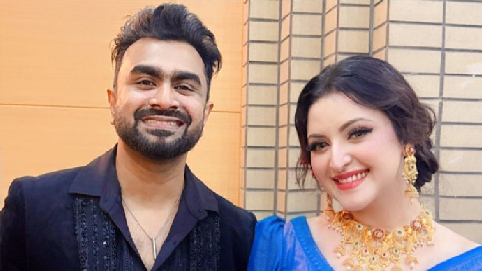 সংগৃহীত
