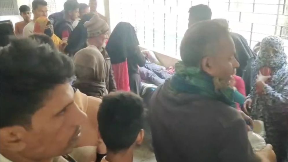 নরসিংদীর রায়পুরায় গোষ্ঠীগত সংঘর্ষে গুলিবিদ্ধ হয়ে সপ্তম শ্রেণির শিক্ষার্থী নিহত