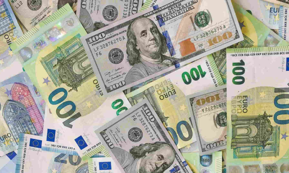 জ্বালানি তেলের দাম ব্যারেল প্রতি ১০০ ডলার ছাড়াল, বাংলাদেশে কী হবে?