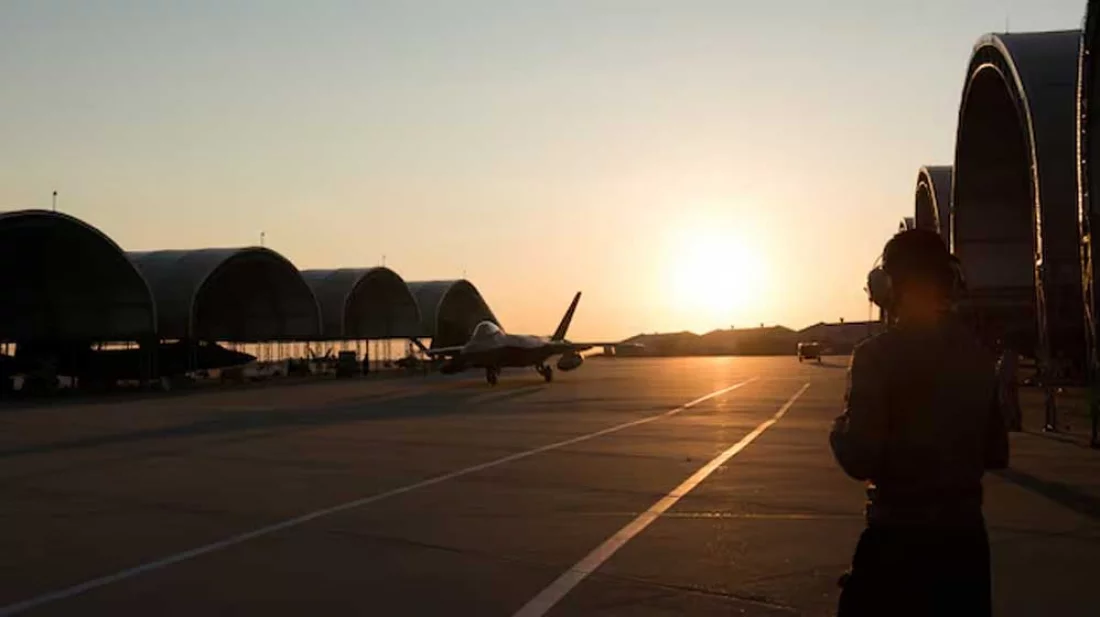 আল উদেইদ ঘাঁটি ছাড়ার পরামর্শ মার্কিন সেনাদের, যুক্তরাষ্ট্র-ইরান সরাসরি যোগাযোগ বন্ধ