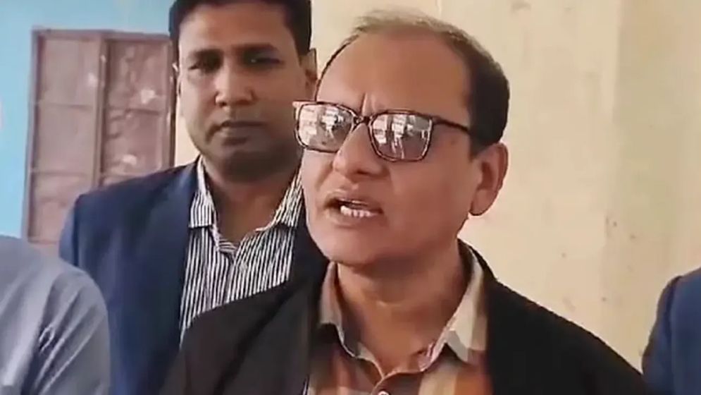 সারা দেশে ৩২ হাজার স্কুলে প্রধান শিক্ষক নেই: নিয়োগ–পদোন্নতি আটকে মামলার জট