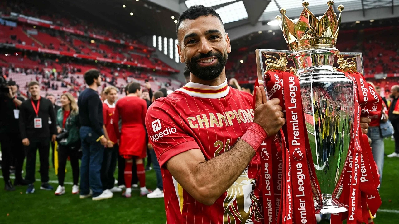 মোহামেদ সালাহ লিভারপুল ছাড়ার ঘোষণা দিলেন