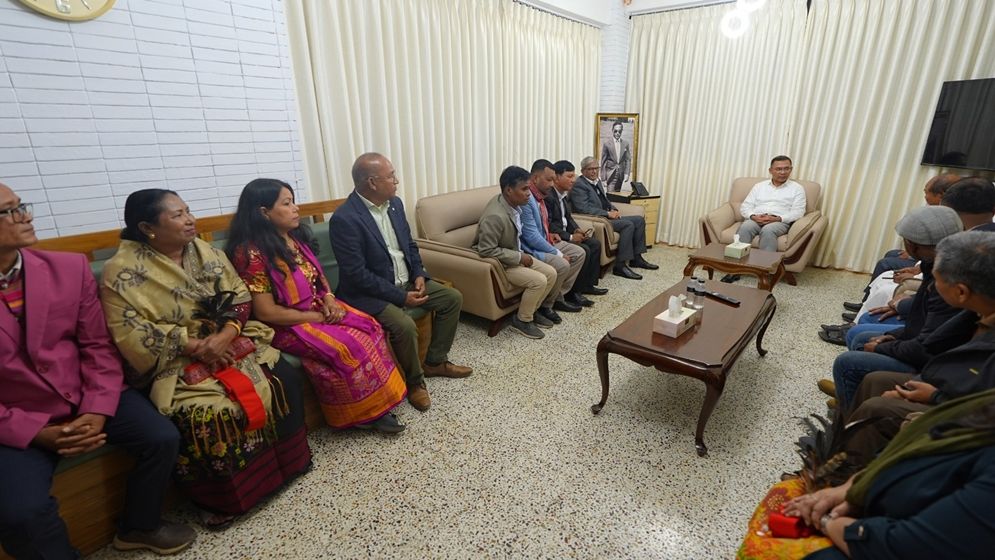 তারেক রহমানের সঙ্গে সৌজন্য সাক্ষাৎ করলো ক্ষুদ্র নৃ-গোষ্ঠী প্রতিনিধি দল