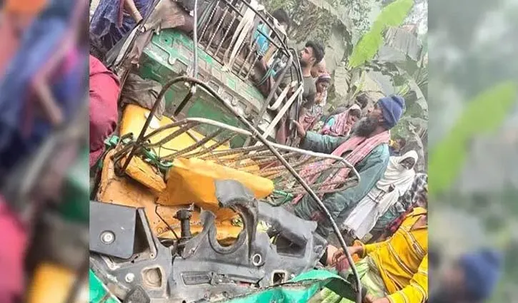 বাঘা-লালপুর সড়কে মুখোমুখি সংঘর্ষ, নিহত- ৩