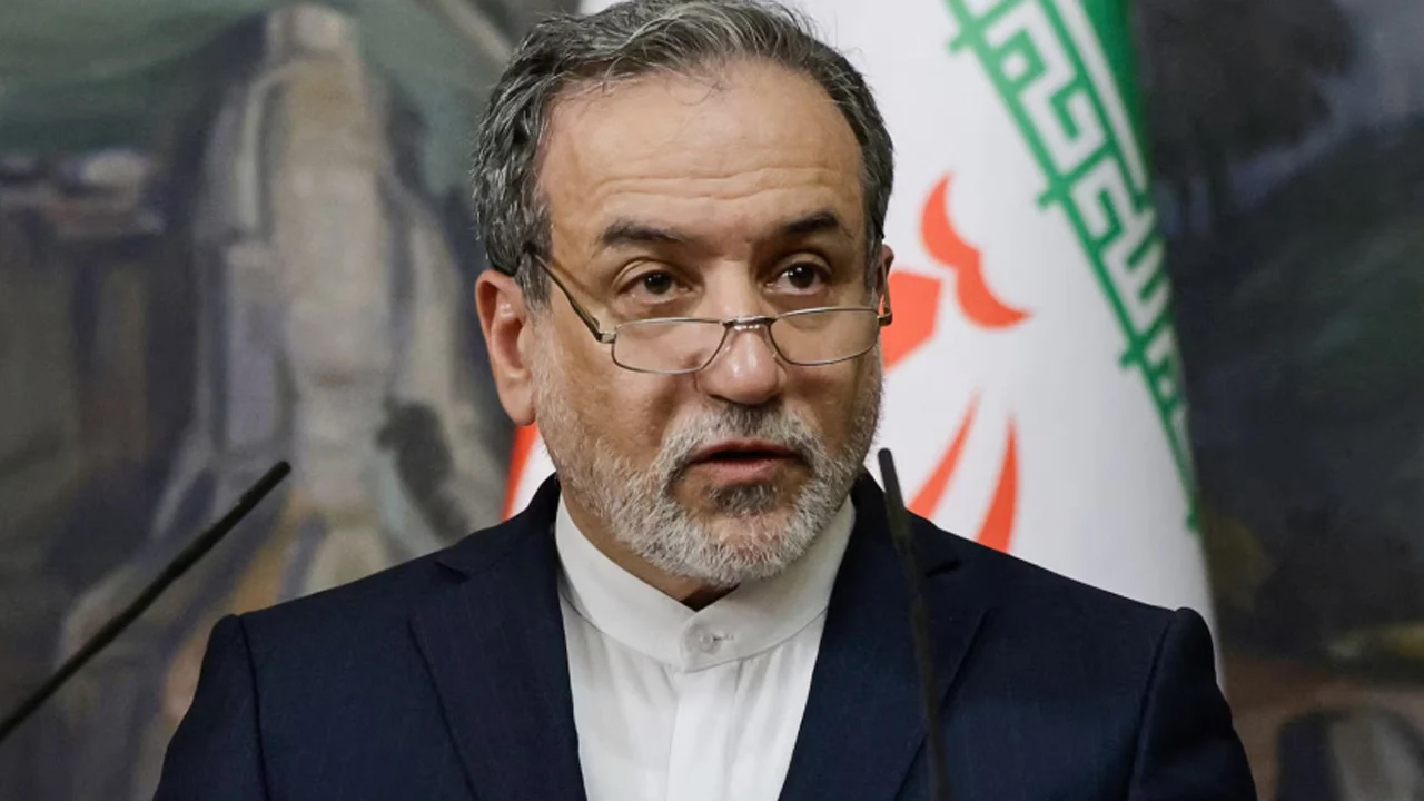 যুক্তরাষ্ট্রের প্রতি চরম অনাস্থা নিয়ে আলোচনায় বসছে ইরান: আরাগচি