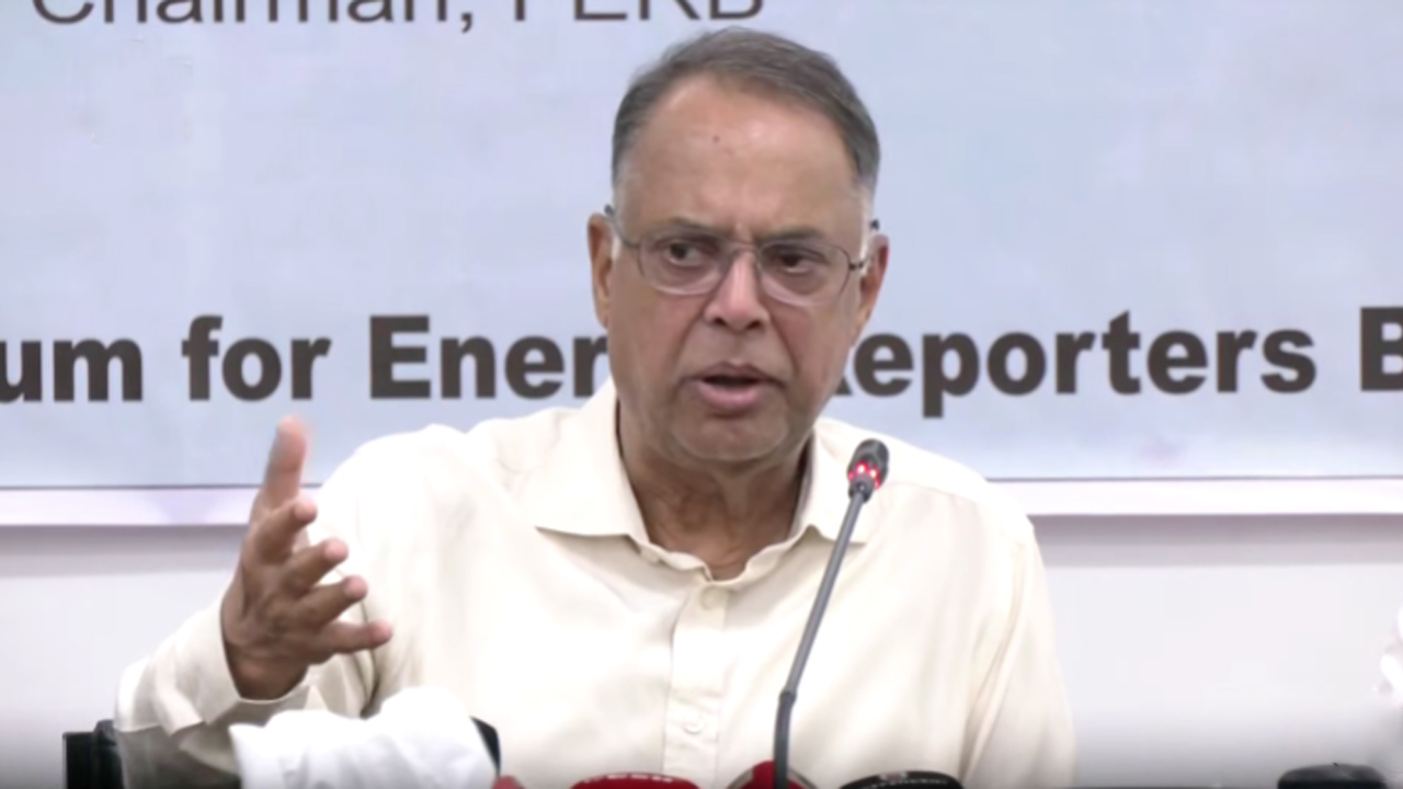 ঋণে ডুবে থাকার চেয়ে লোডশেডিংয়ের কষ্ট সহ্য করা ভালো: বিদ্যুৎমন্ত্রী