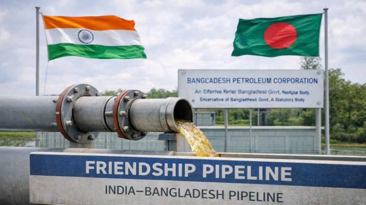 ভারত থেকে এলো আরও ৮ হাজার মেট্রিক টন ডিজেল