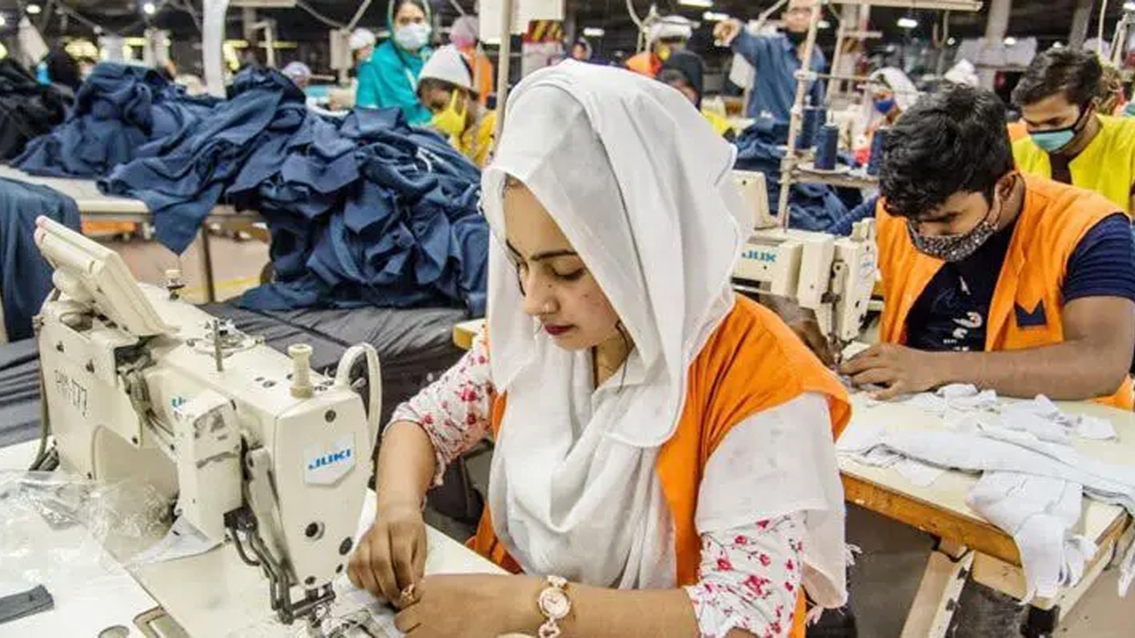 যুক্তরাষ্ট্রের বাজারে পোশাক রপ্তানিতে চীনকে পেছনে ফেলল বাংলাদেশ
