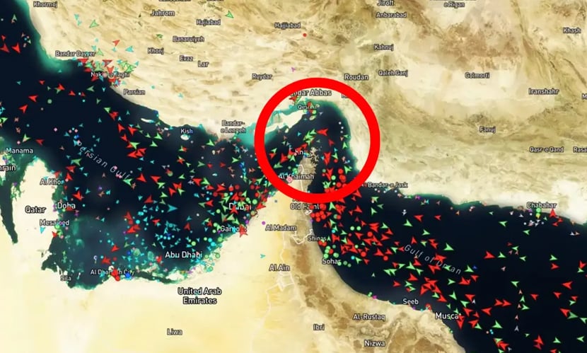 হরমুজ প্রণালি বন্ধ হলে বিশ্ববাজারে জ্বালানি সংকটের আশঙ্কা