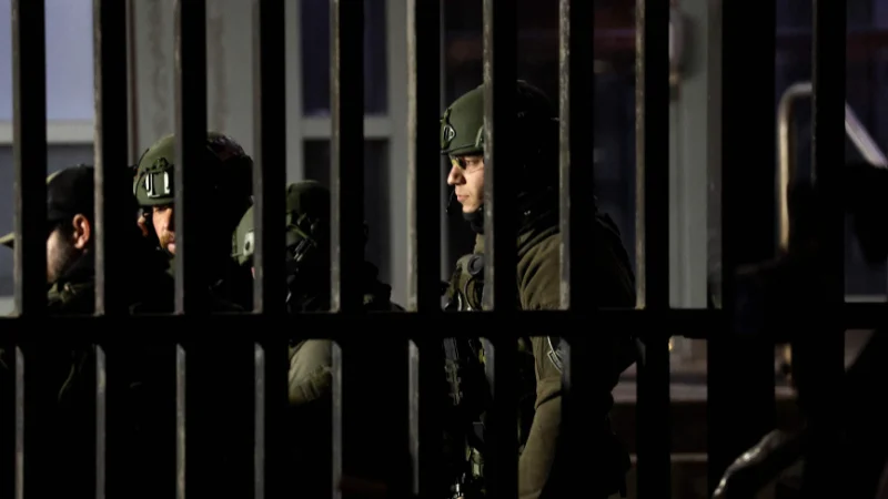 নিউইয়র্কে মাদুরো কারাগারে, ভিডিওতে বললেন ‘শুভ রাত্রি’