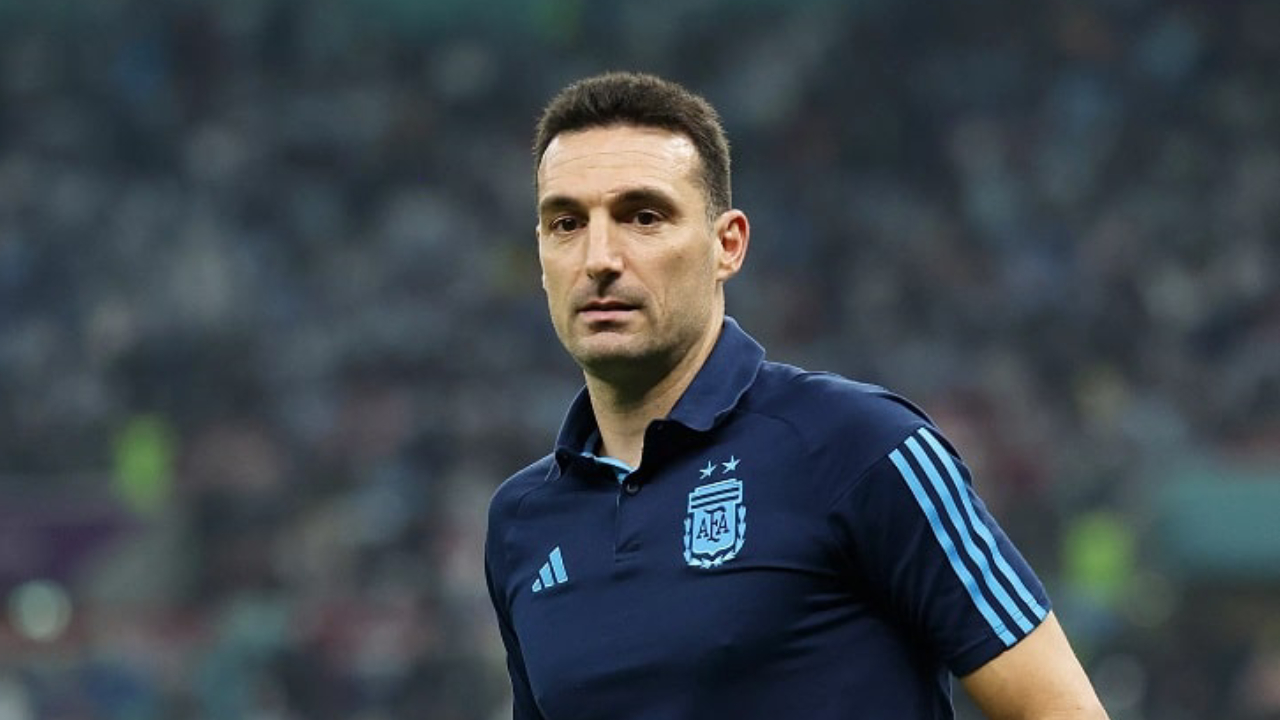 চ্যাম্পিয়নস লিগ ব্যর্থতার পর রিয়ালে বড় পরিবর্তনের আভাস, কোচ হিসেবে আলোচনায় স্কালোনি