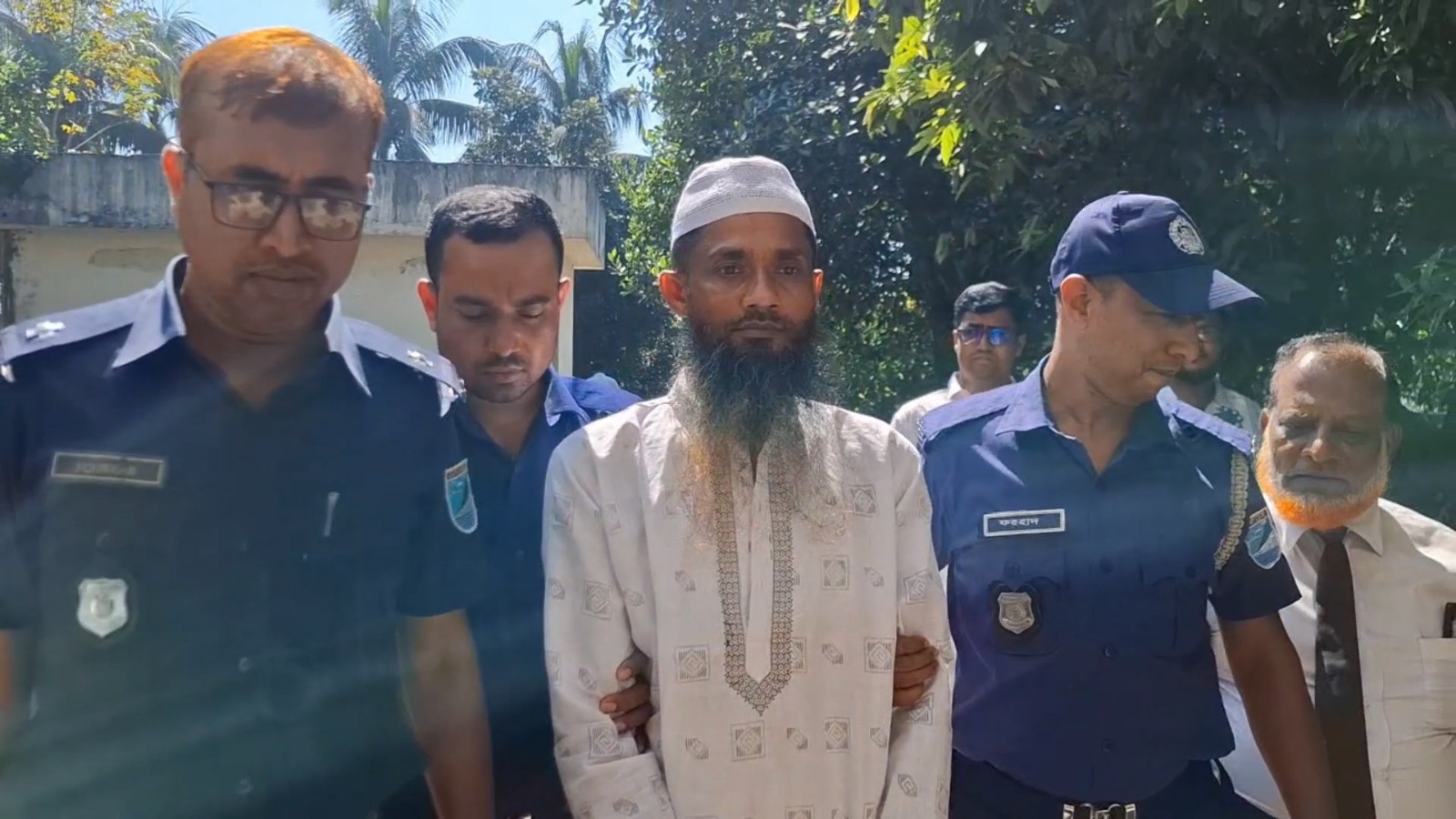 সংগৃহীত