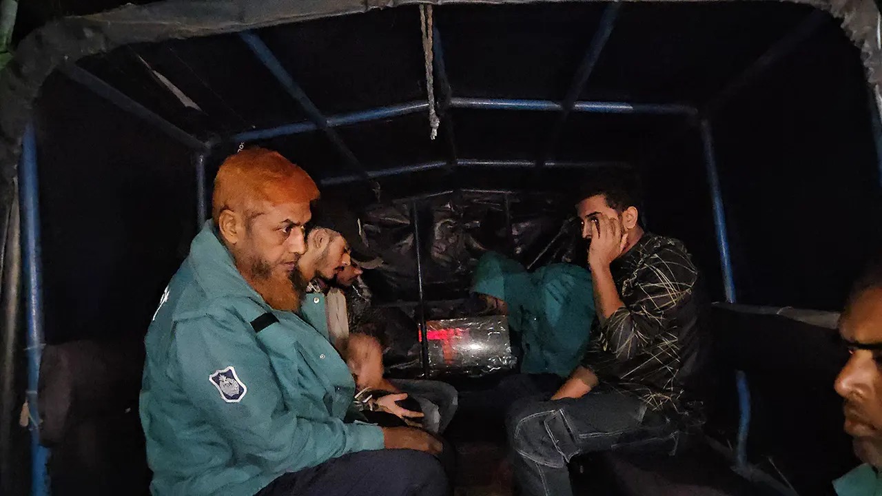 সংগৃহীত