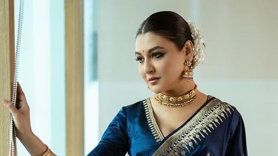 সংগৃহীত