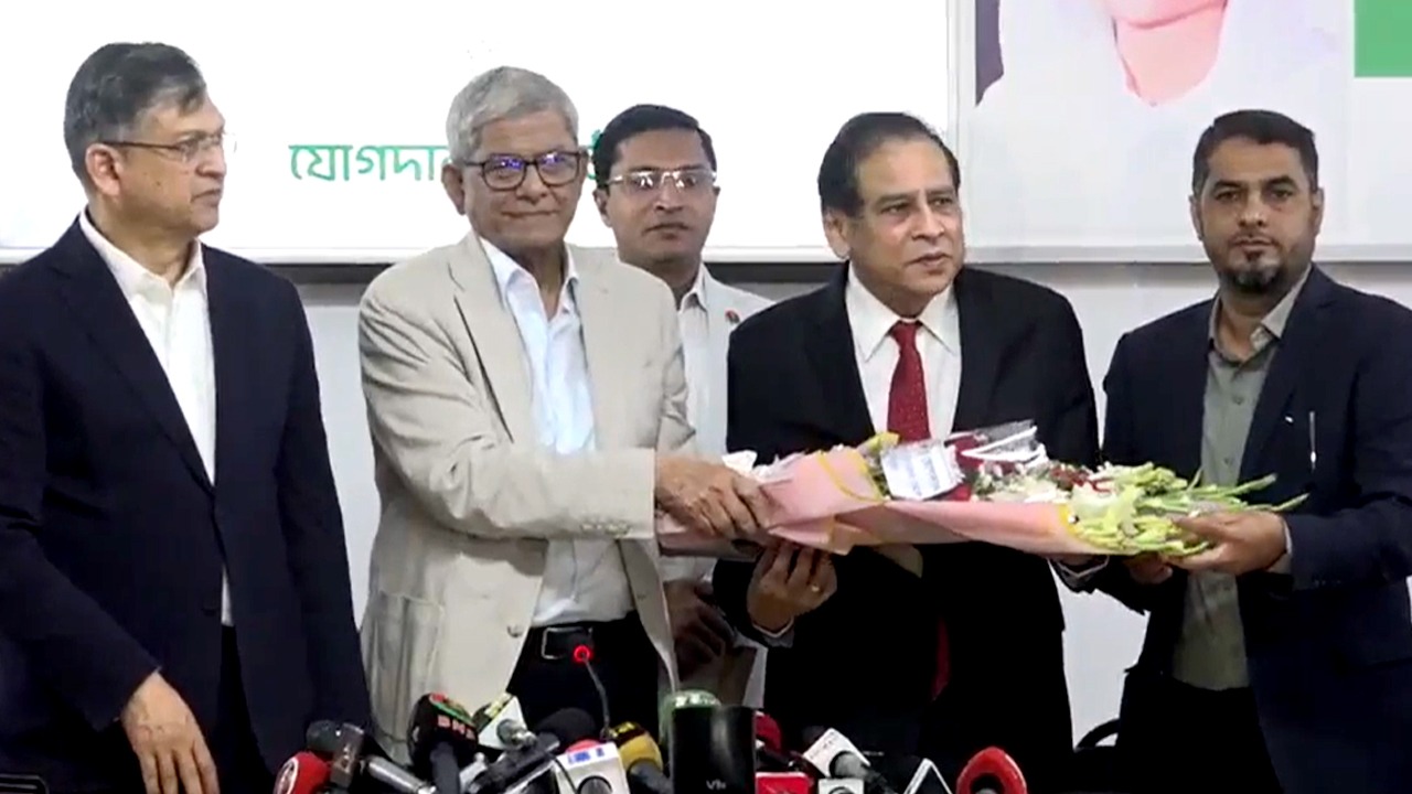 বিএনপিতে যোগ দিয়েছেন রেজা কিবরিয়া