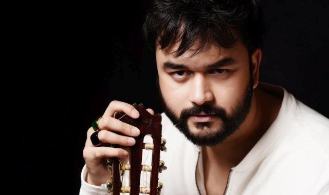 শীতেই নতুন গানে ফিরছেন মেহরাব, ভক্তদের দিলেন সুখবর