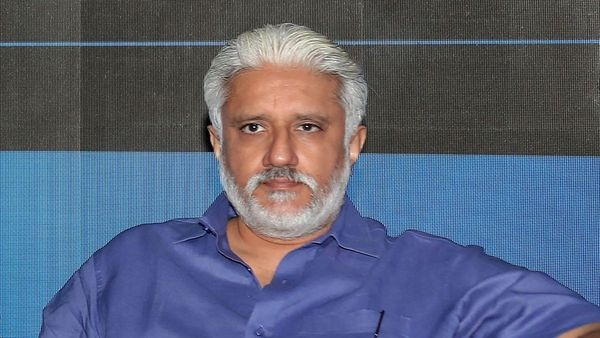 ৩০ কোটি রুপি আইভিএফ জালিয়াতি মামলায় গ্রেপ্তার পরিচালক বিক্রম ভাট