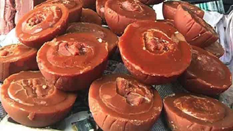 খেজুরের গুড় খাঁটি নাকি ভেজাল? চেনার সহজ উপায়