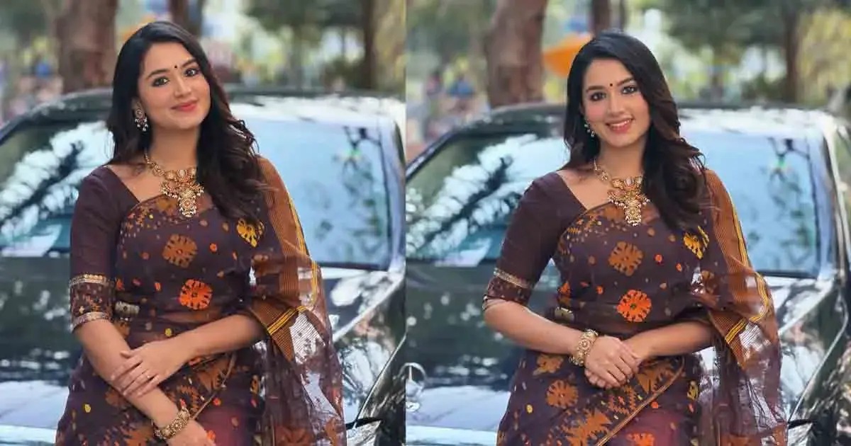 শীতের আমেজে তাসনিয়া ফারিণ