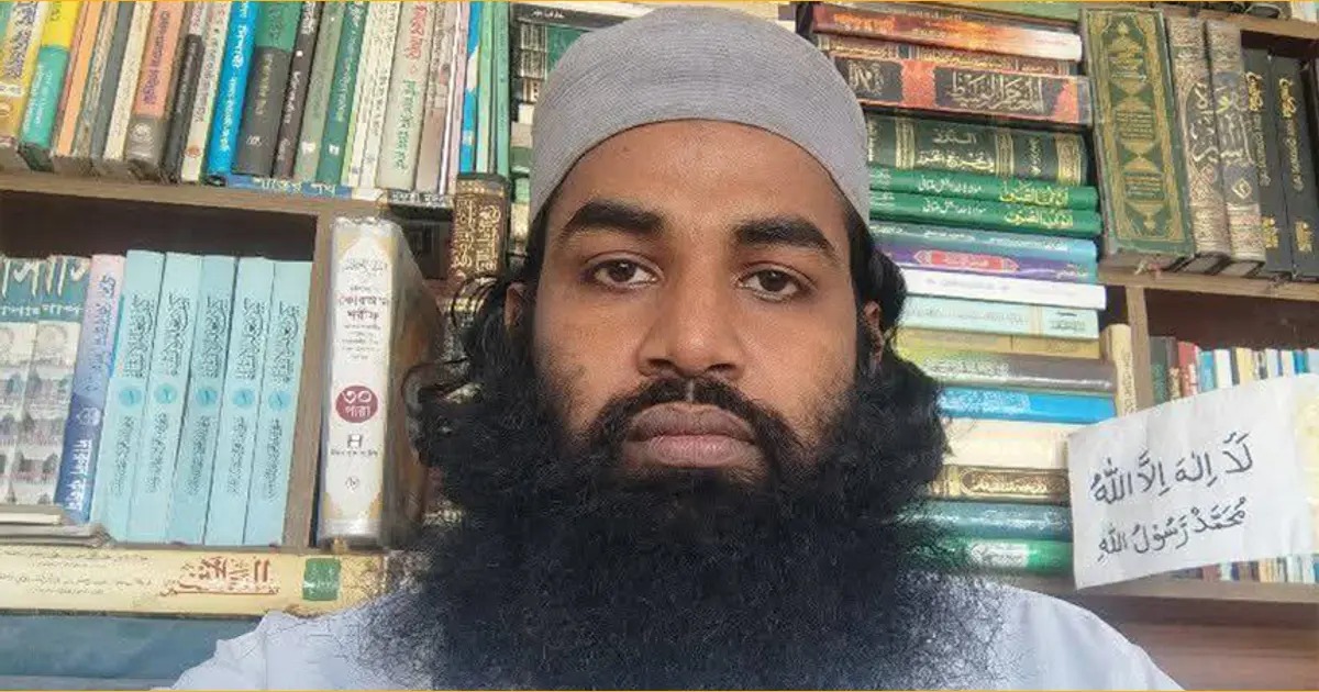 নরসিংদী থেকে গ্রেপ্তার মাওলানা আতাউর রহমান বিক্রমপুরী