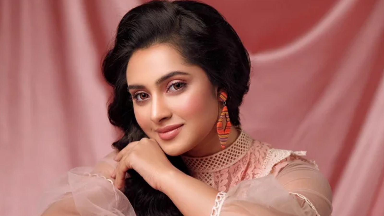 জনপ্রিয় অভিনেত্রী কেয়া পায়েলের ফেসবুক পেজ অচল