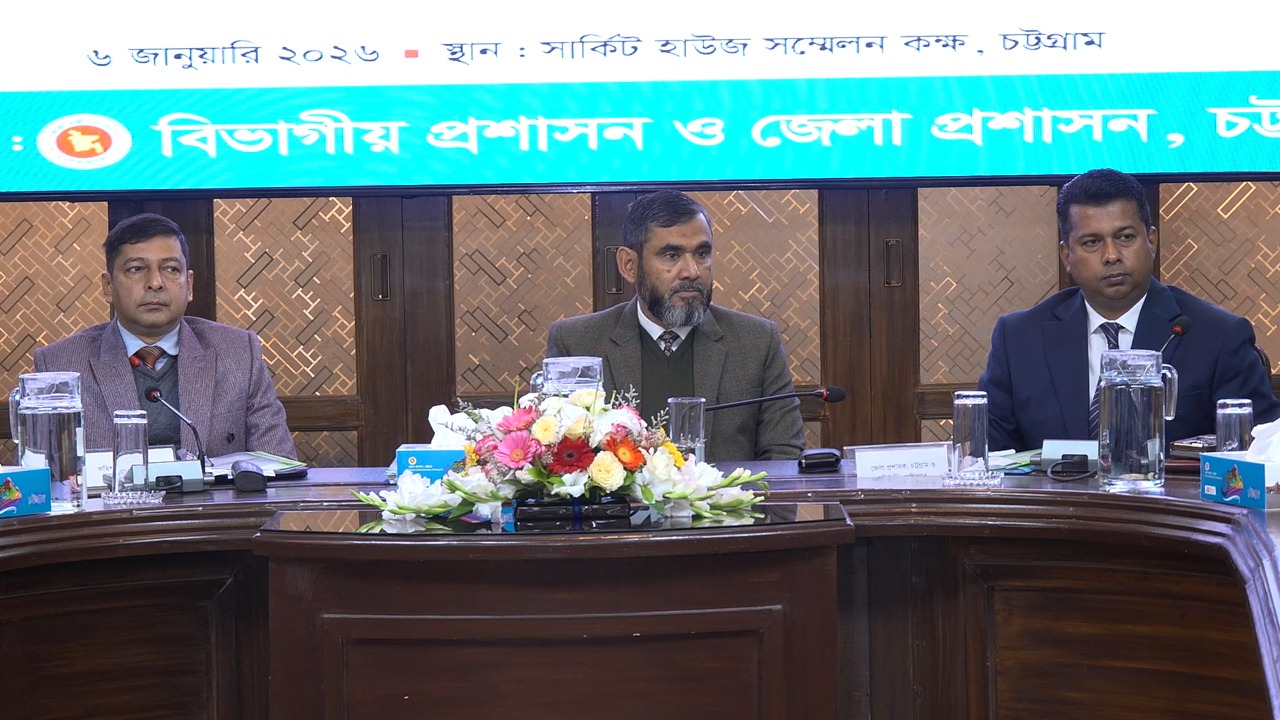 লুট হওয়া অস্ত্র উদ্ধার, নির্বাচন নিয়ে কোনো শঙ্কা নেই: ইসি সানাউল্লাহ