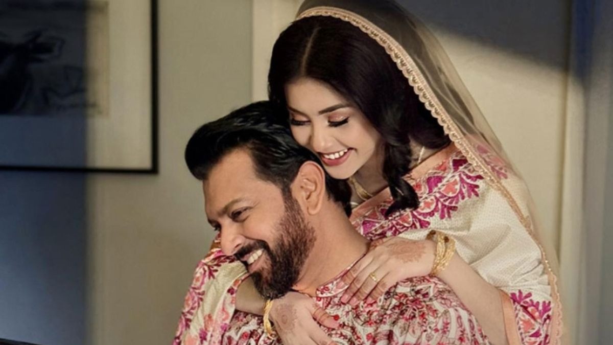 বিয়ের মাত্র এক বছর পর গায়ক তাহসান খানের বিচ্ছেদ কেন? জানালেন তারকা ঘনিষ্ঠরা