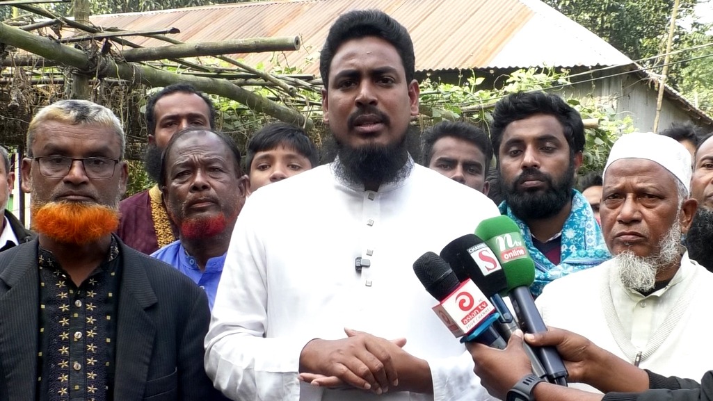 সহিংসতার রাজনীতি বন্ধের আহ্বান আখতারের