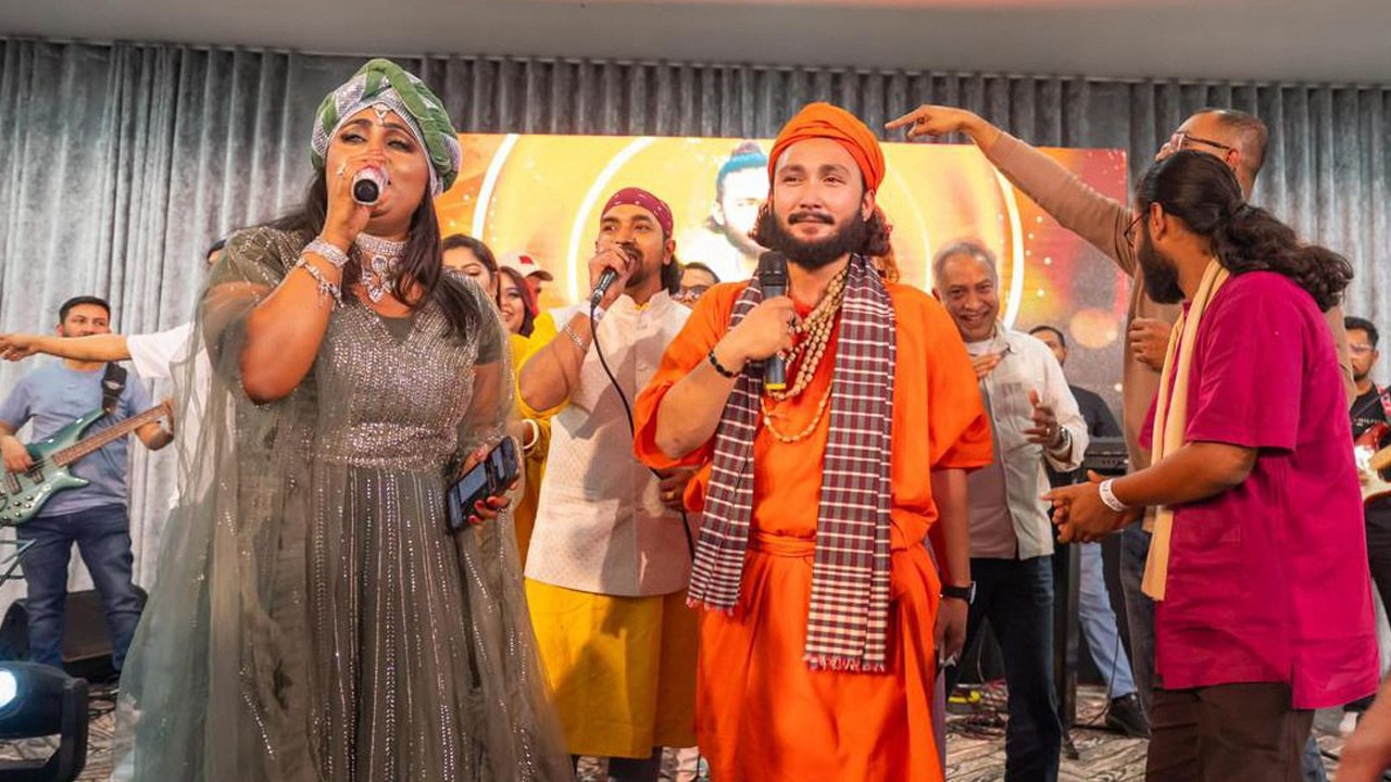 শারমিন দিপুর সুরে মাতল লন্ডন প্রবাসী বাংলাদেশিরা