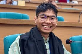 ঝাড়ু মিছিল নিয়ে প্রতিক্রিয়া জানালেন ডাকসু সদস্য সর্বমিত্র চাকমা