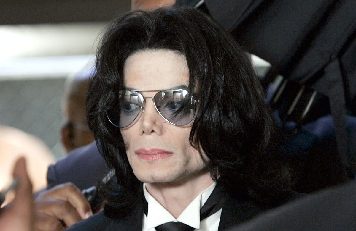 এপস্টেইন ফাইল ঘিরে নতুন বিতর্কে মাইকেল জ্যাকসনের নাম