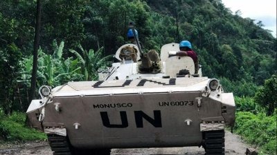 দক্ষিণ আফ্রিকা কঙ্গো থেকে সেনা প্রত্যাহার করার সিদ্ধান্ত নিলো