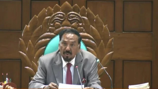 নিরপেক্ষতা বজায় রাখতে বিএনপির স্থায়ী কমিটির পদ ছাড়লেন স্পিকার