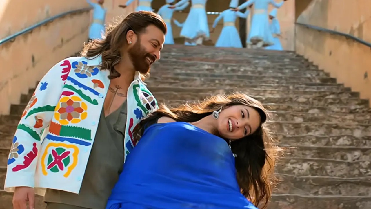 ‘প্রিন্স’-এর ‘পরী’ গান প্রকাশ, রোমান্টিক লুকে নতুন চমক শাকিব খান-এর