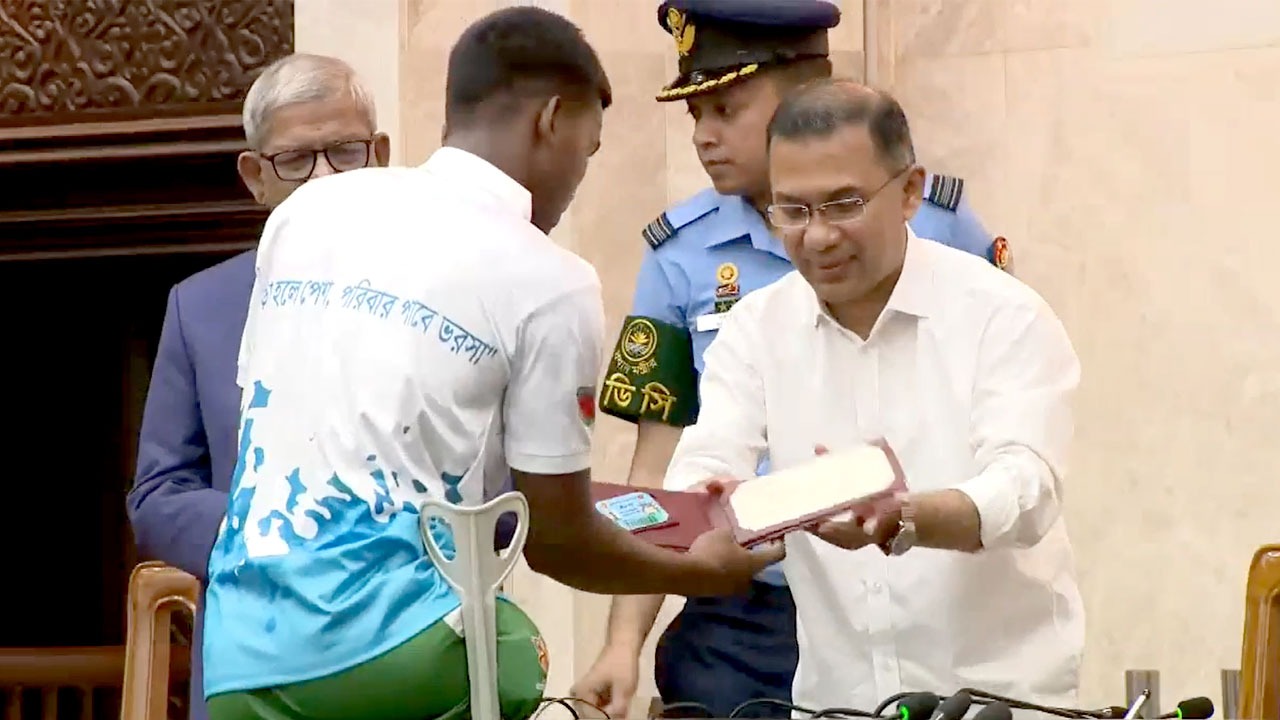 দেশে প্রথমবার ‘ক্রীড়া কার্ড’ চালু করলেন প্রধানমন্ত্রী