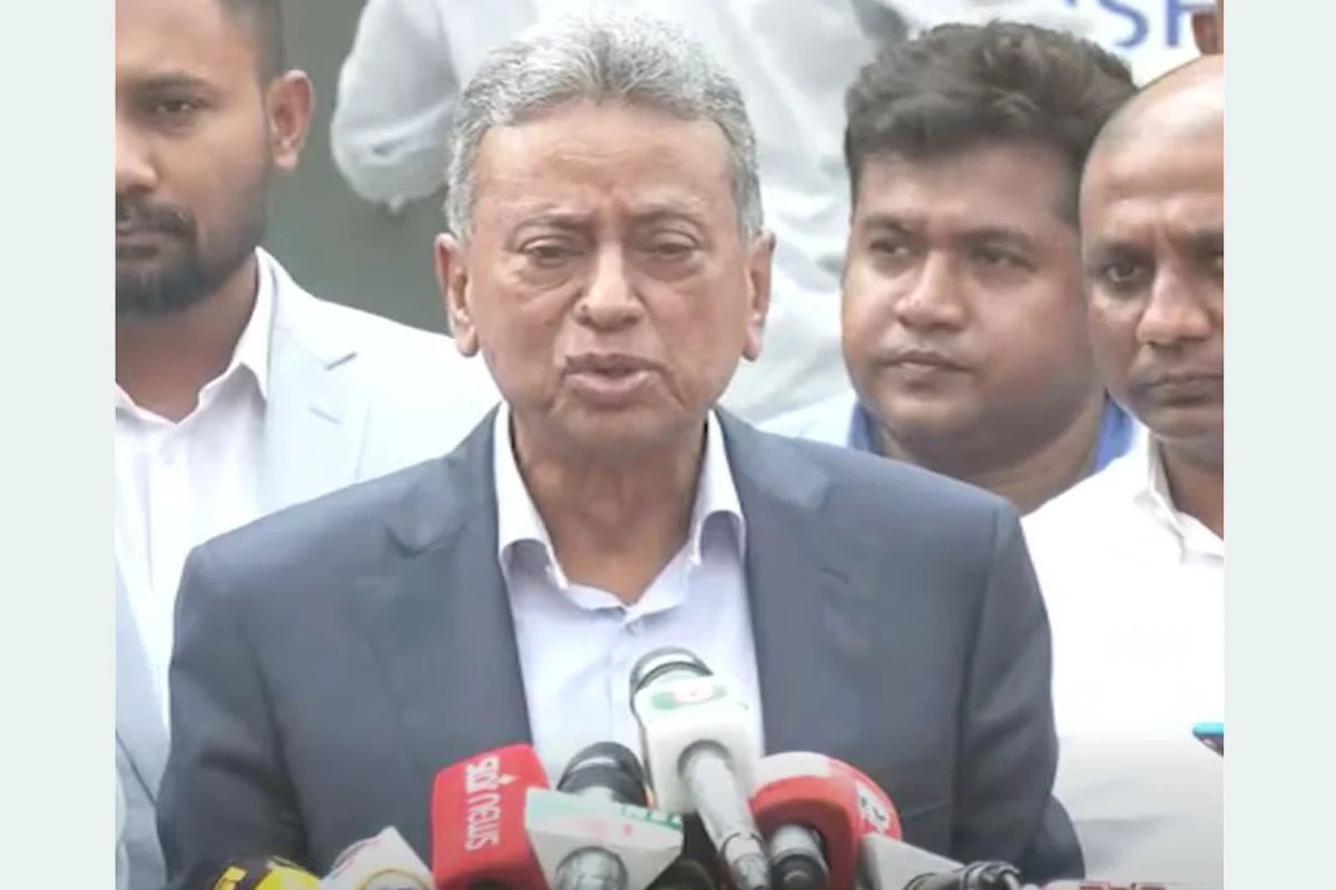 জ্বালানি সংকট মোকাবিলায় ব্যবসায়ীদের সঙ্গে প্রধানমন্ত্রীর আলোচনা