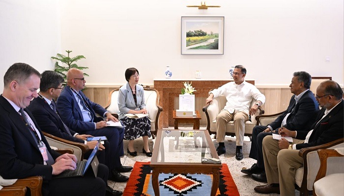 এআইআইবি প্রতিনিধিদলের সঙ্গে প্রধানমন্ত্রীর বৈঠক