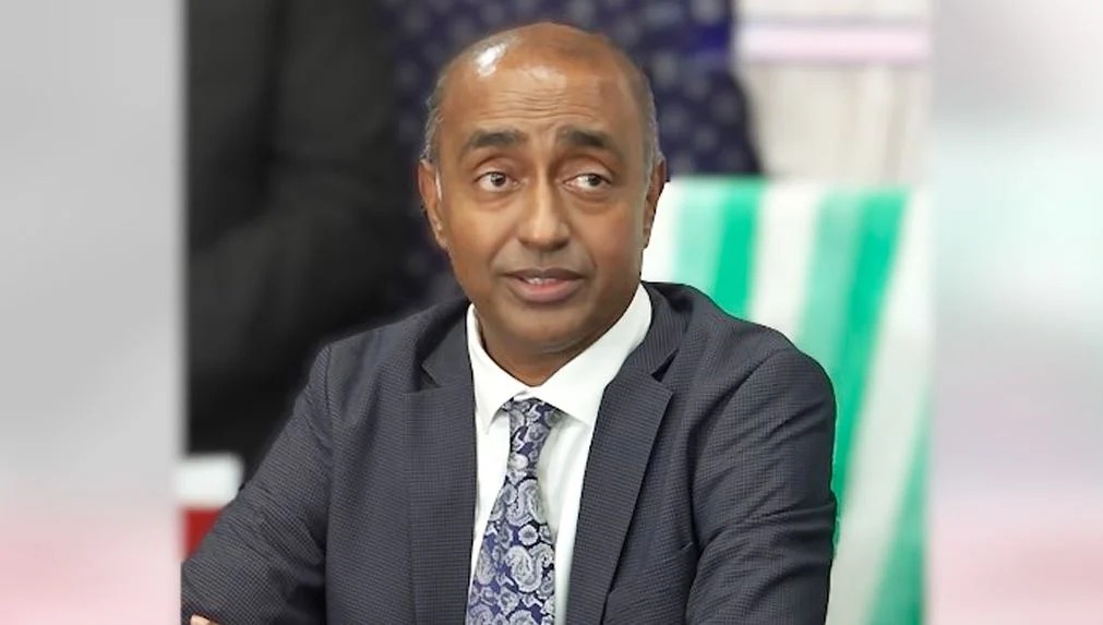 কালোবাজারি ঠেকাতে বিশেষ ক্ষমতা আইনে কঠোর পদক্ষেপের হুঁশিয়ারি আইনমন্ত্রীর