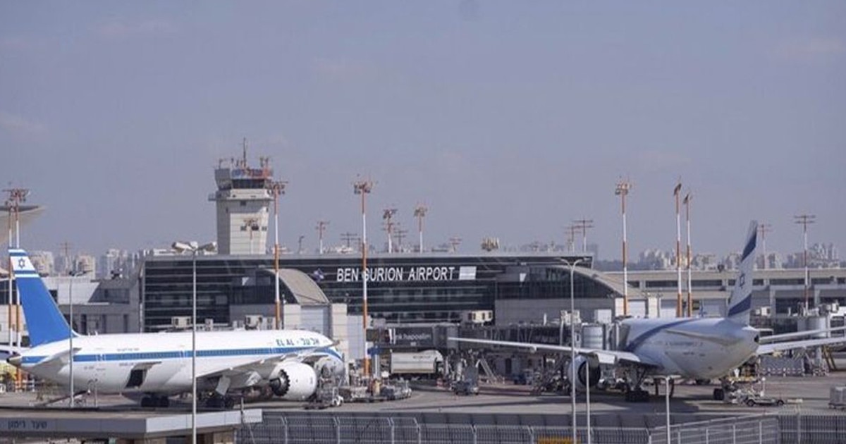 হুথি গোষ্ঠীর হামলা, বিমানবন্দর থেকে কর্মীদের নিরাপদ স্থানে সরিয়ে নিয়েছে ইসরাইল