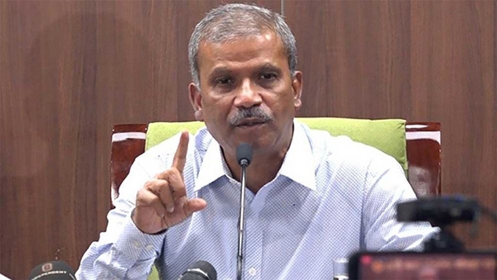 অন্তর্বর্তী সরকারের সংস্কারমূলক আইনগুলোর প্রয়োজনীয়তা সবাই উপলব্ধি করতে শুরু করছে:আসিফ নজরুল