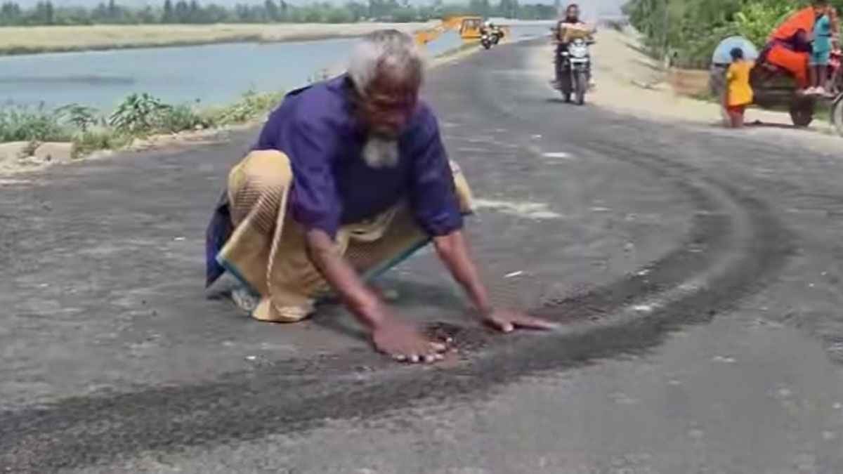 দেড় কোটি টাকার সড়ক, ২৪ ঘণ্টাতেই উঠে যাচ্ছে কার্পেট