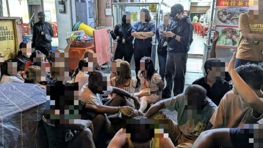 মালয়েশিয়ায় অভিবাসন অভিযানে ৪৫ বিদেশি আটক