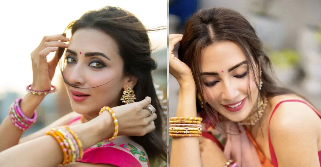 বৈশাখী সাজে মুগ্ধতা ছড়ালেন বিদ্যা সিনহা মিম