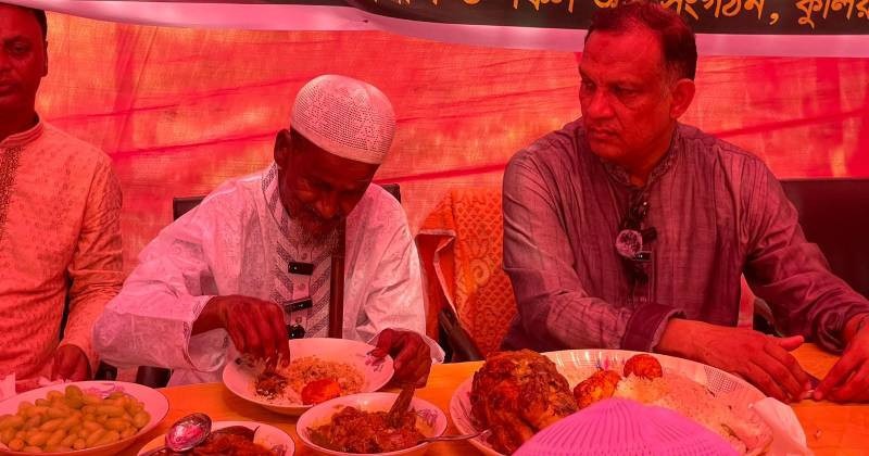 অবশেষে ১৭ বছর পর ‘অনশন’ ভাঙল কিশোরগঞ্জের ইনু মিয়া