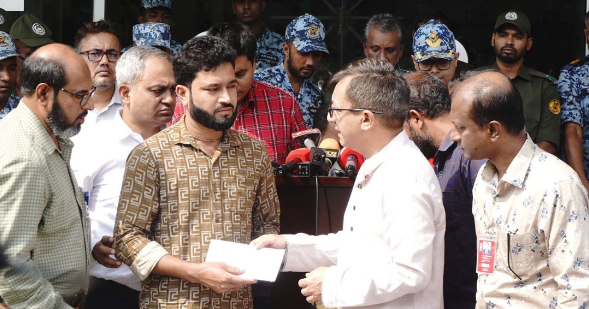 নিহত প্রবাসী বাংলাদেশি গিরিশ চন্দ্র সূত্রধরের মরদেহ দেশে ফিরেছে