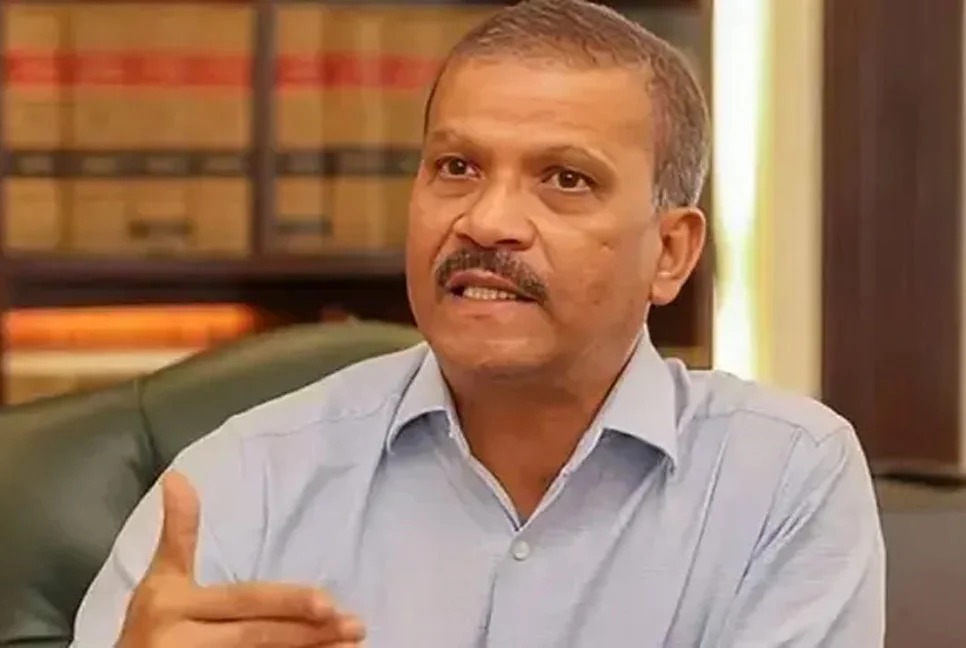 সরকারি আইনজীবী নিয়োগে অনিয়মের অভিযোগ, সমালোচনায় আসিফ নজরুল