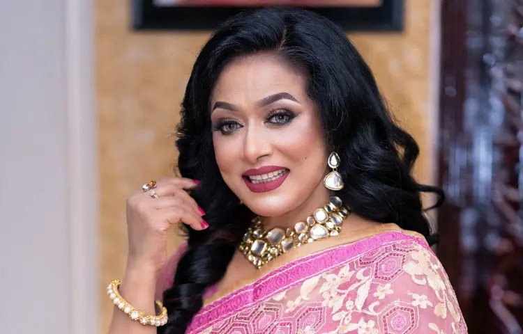 স্বর্ণযুগের নায়িকা রোজিনা-র জন্মদিন আজ