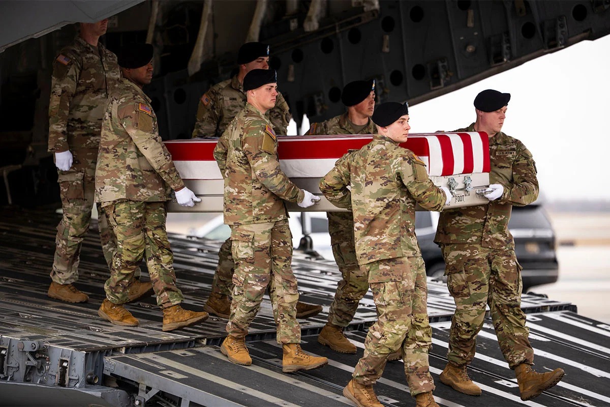 ইরান-যুক্তরাষ্ট্র-ইসরায়েল সংঘাতে ৪০ দিনে ১৩ মার্কিন সেনা নিহত, আহত ৪ শতাধিক