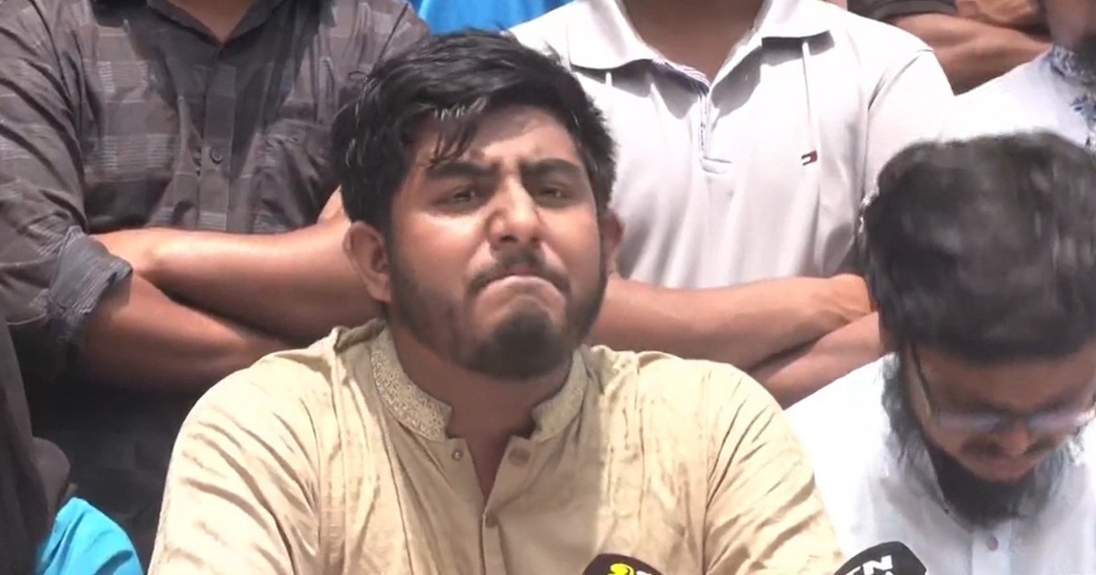 আন্দোলন থামাতে শেখ হাসিনা ৫০০ কোটি টাকার প্রস্তাব দিয়েছিল: রিফাত রশিদ