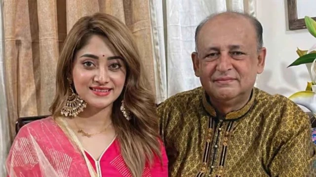 বাবার গ্রেপ্তার ইস্যুতে মুখ খুললেন চিত্রনায়িকা পূজা চেরী